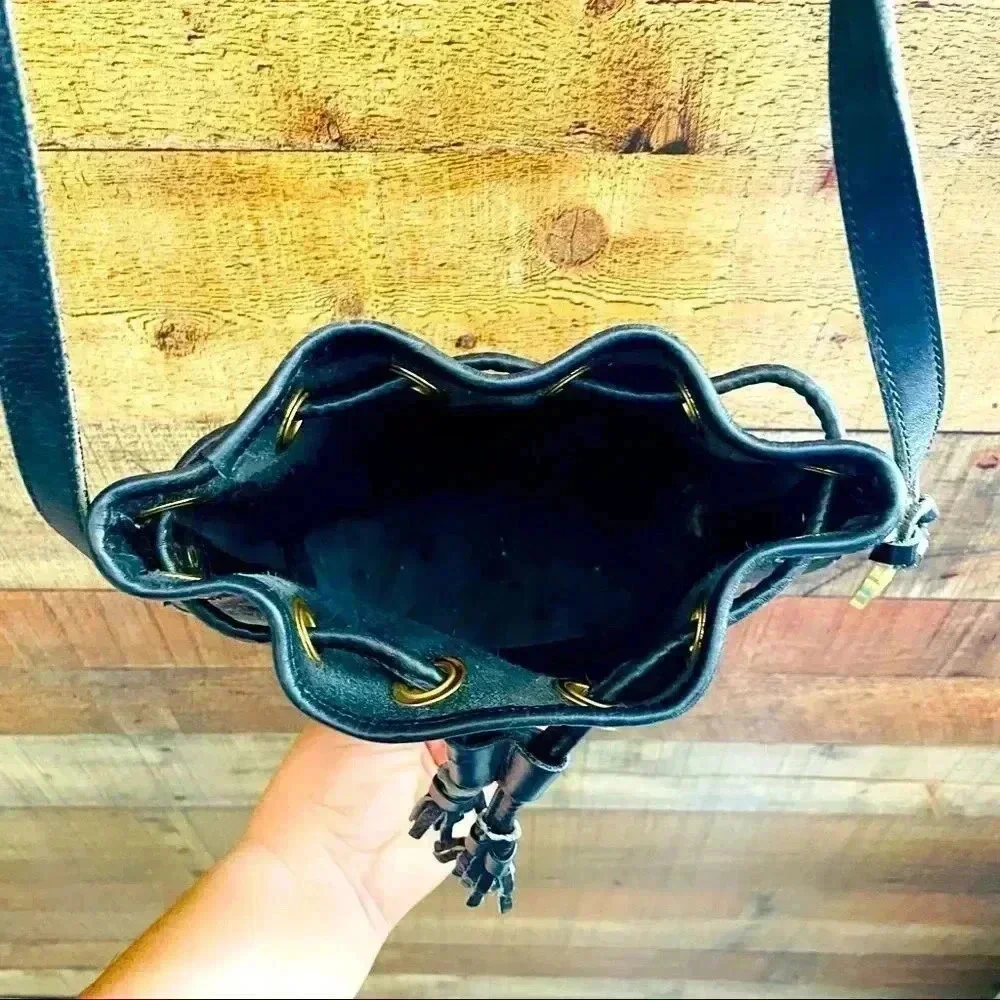 Vintage Dooney & Bourke Leather Bucket Bag 1990s